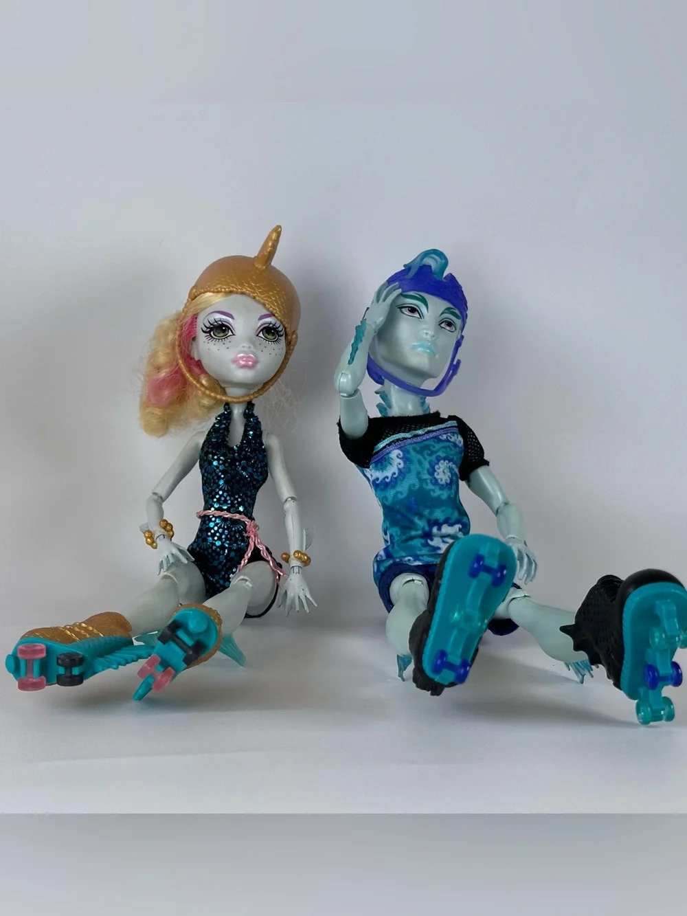 Monster High Wheel Love Lagoona Blue And Gil Webber Roller Skate Dolls